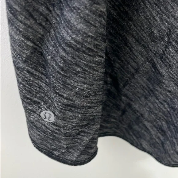 Lululemon Women's Straight Up Singlet - Picture 7 of 7